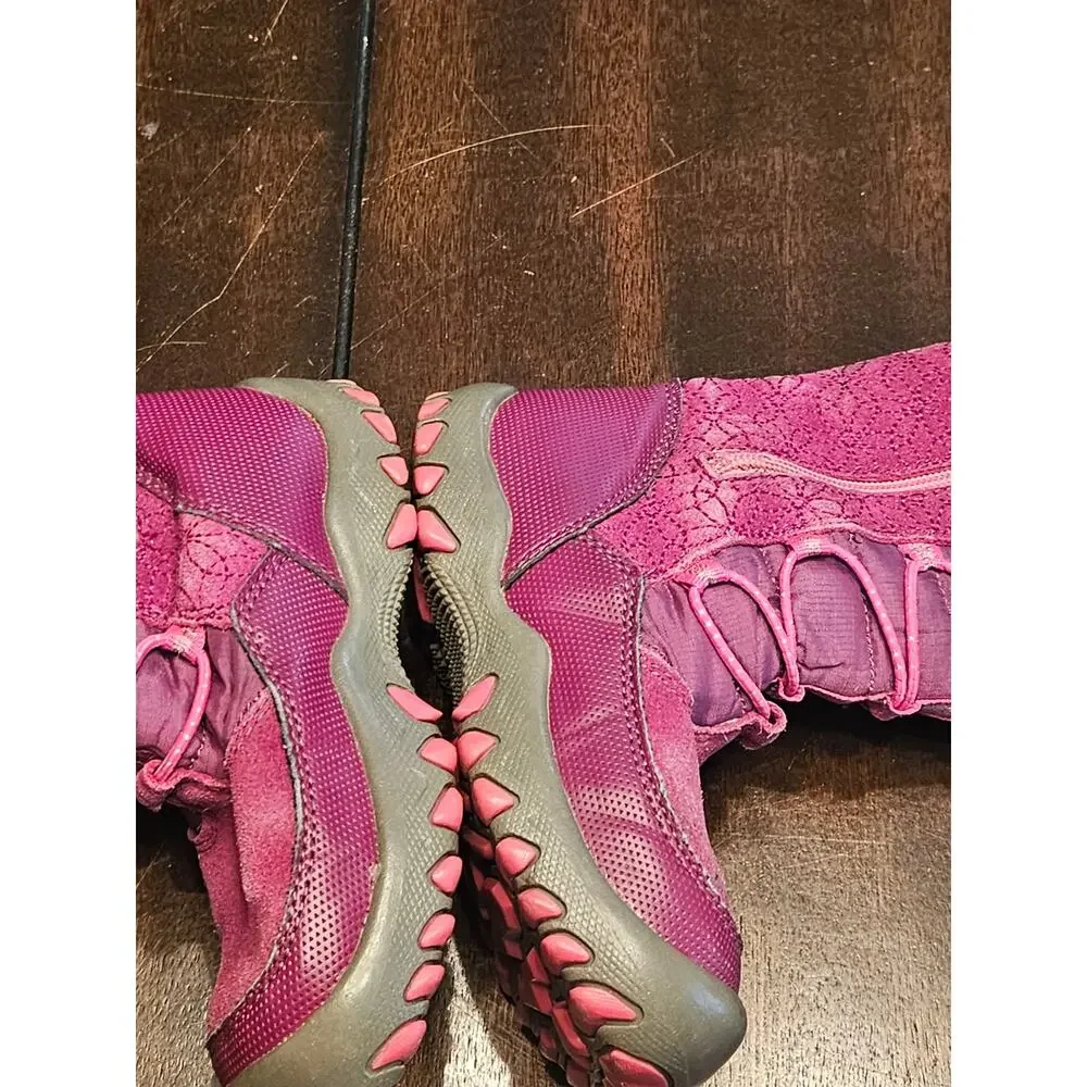 Girls M.A.P Snow Boots size 11M Leather Upper